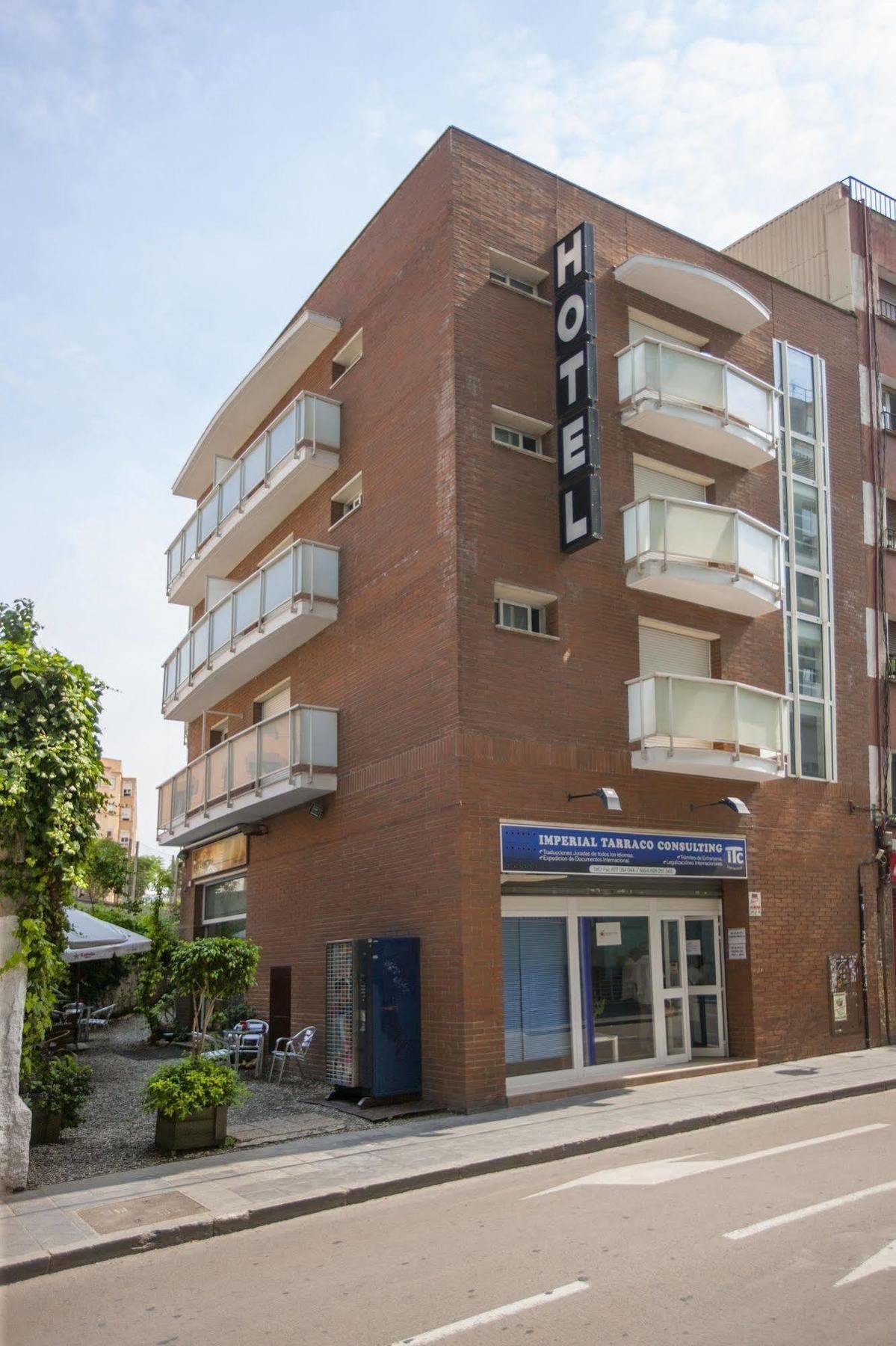 Hotel Cosmos Tarragona Exterior photo